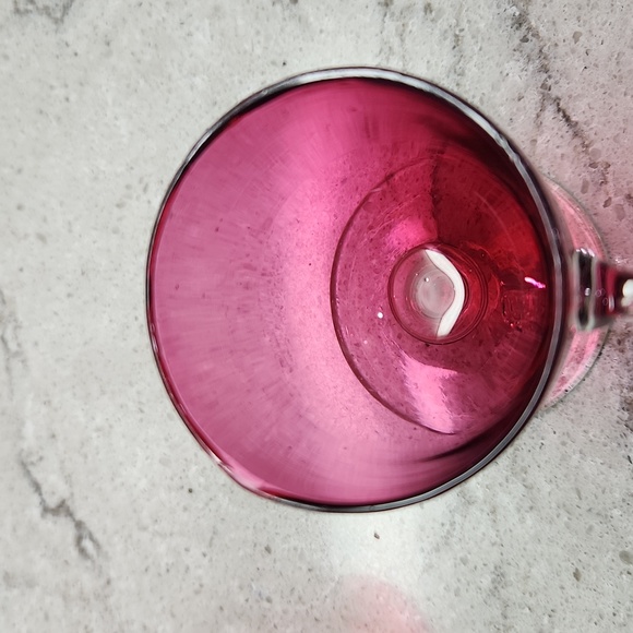 4 Cranberry Glasses - Picture 5 of 10